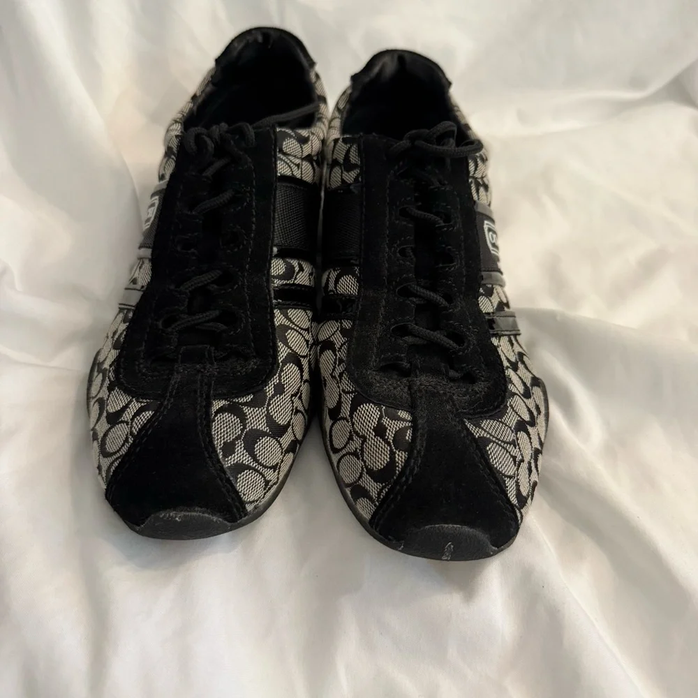 EUC Coach Remonna Signature Canvas Sneakers - Picture 5 of 8